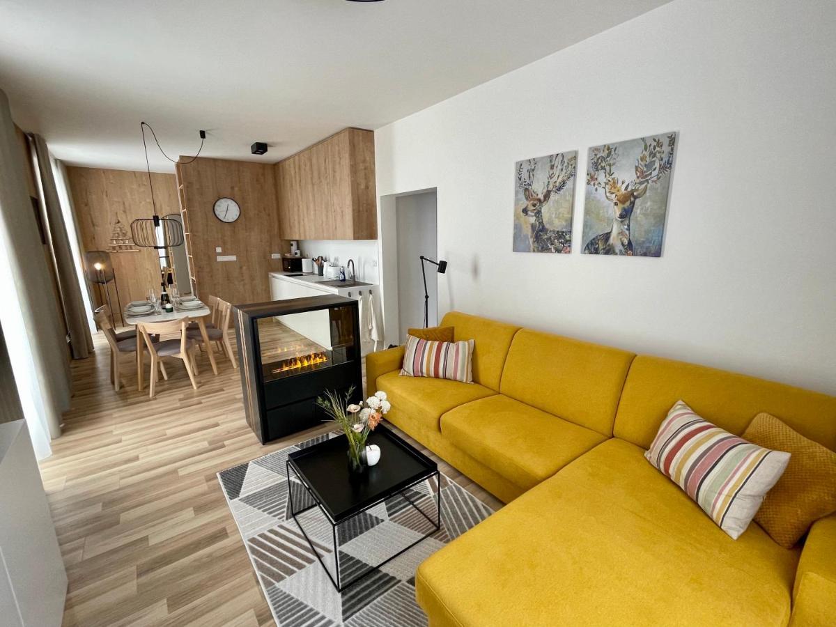 Kubinska Hola - Apartmany Hillside Point Dolny Kubin Buitenkant foto